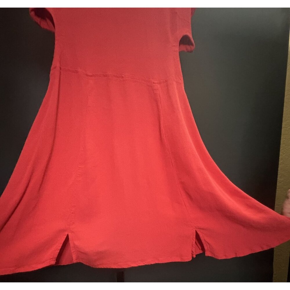 Kendra & Kylie Red Sexy Short Sleeve Heart Open Back Cutout Flowy Mini Dress - Picture 6 of 9